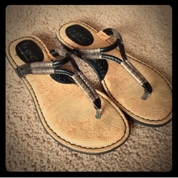 B.O.C black silver sandals 7