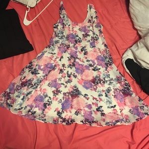 Floral dress 🌸