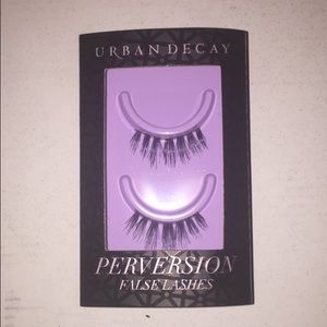 Urban Decay Perversion False Lashes (Trap)