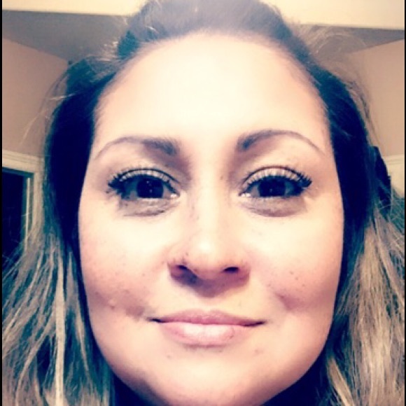 Meet your Posher, Martie - Picture 1 of 1