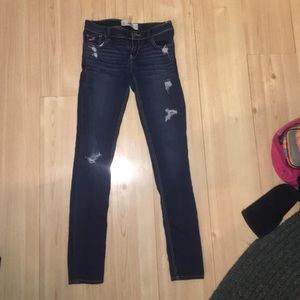 Hollister distressed super skinny jeans