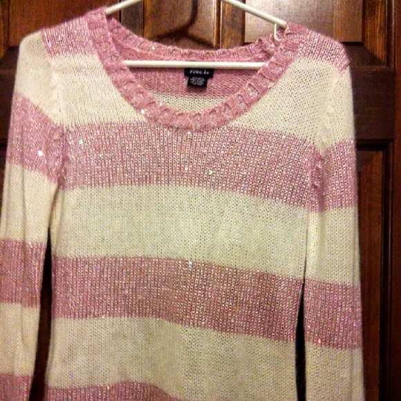 Ladies Sweater