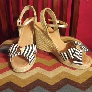Kate Spade Bow Wedges