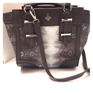 Small Vera wang purse