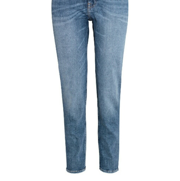 Mid Rise Mom/Boyfriend Jeans - Picture 2 of 4