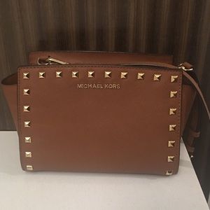 Micheal Kors Satchel
