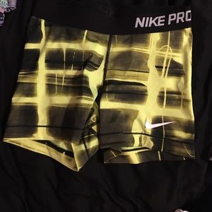 ELECTRIC NIKE PROS