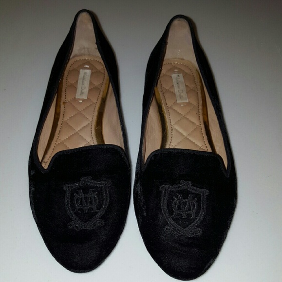 Massimo Dutti flats
