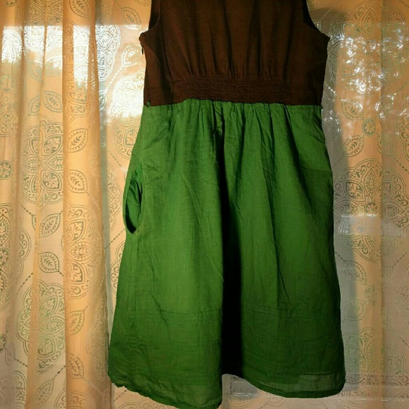 Dress - Picture 2 of 3