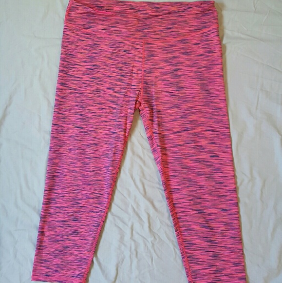 Pink Space Dye Workout Yoga Capris