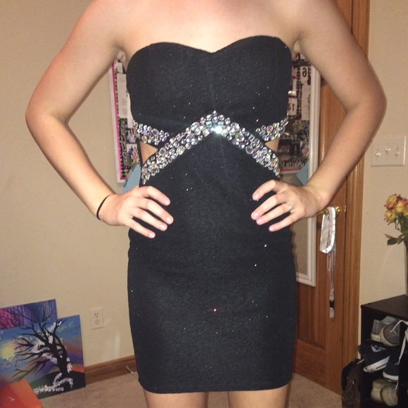 Windsor short black dress, size 9