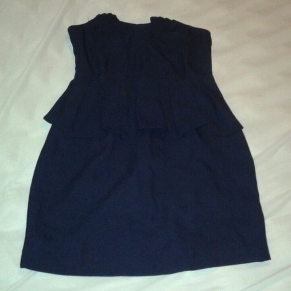 Dress by pins and needles - Picture 1 of 4