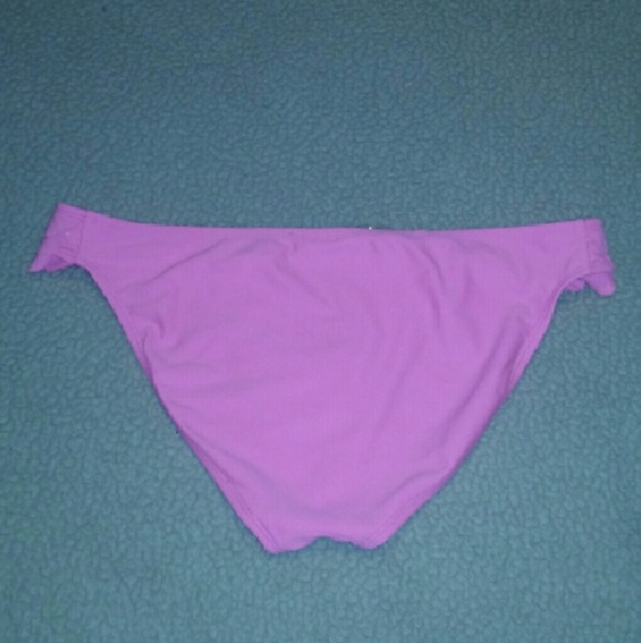 ruffled bathing suit bottoms - Picture 2 of 2