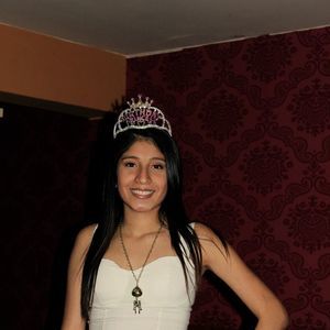 Meet your Posher, Elena