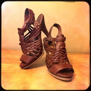 Zigi Soho Brown Woven Stilettos