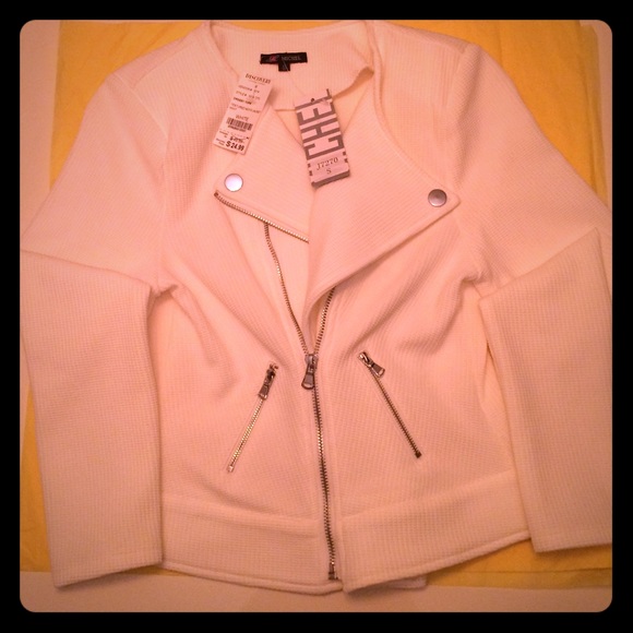 🎉Host Pick 8/15/16🎉 White jacket