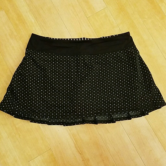 Lululemon Polka Dot Pacesetter Skort