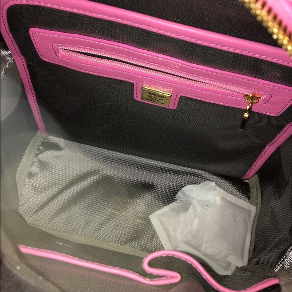 **SOLD ON MERC** MCM SMALL STARK BACKPACK LIKE NEW - Picture 2 of 3