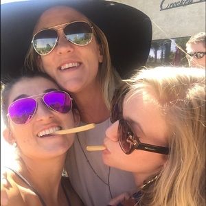 Meet your Posher, Erin