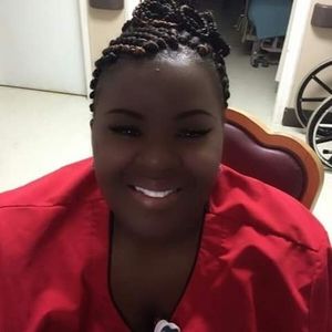 Meet your Posher, Daphne