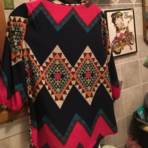 Buttons shirt - Picture 4 of 4