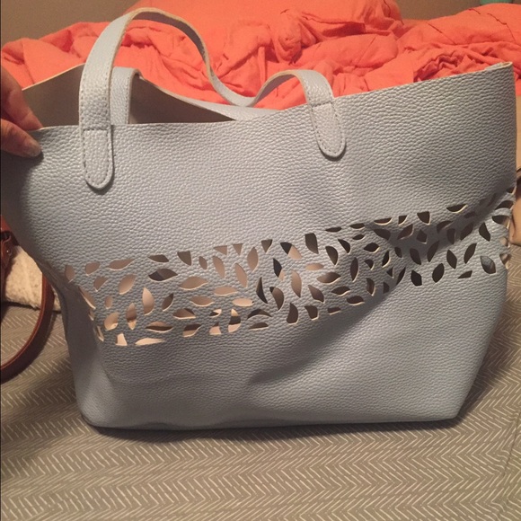 Blue tote bag