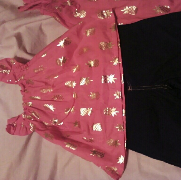 Sleeveless top