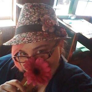 Meet your Posher, Michaela