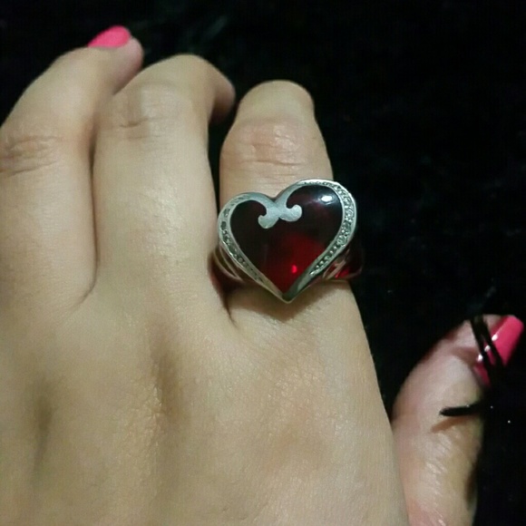 Silver Red heart ring - Picture 3 of 3
