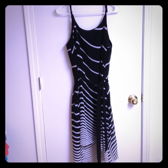 Black & white hi-lo hem chiffon dress size 18/20