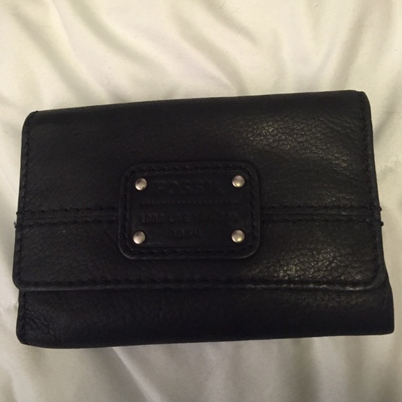 (12) Black Fossil Wallet