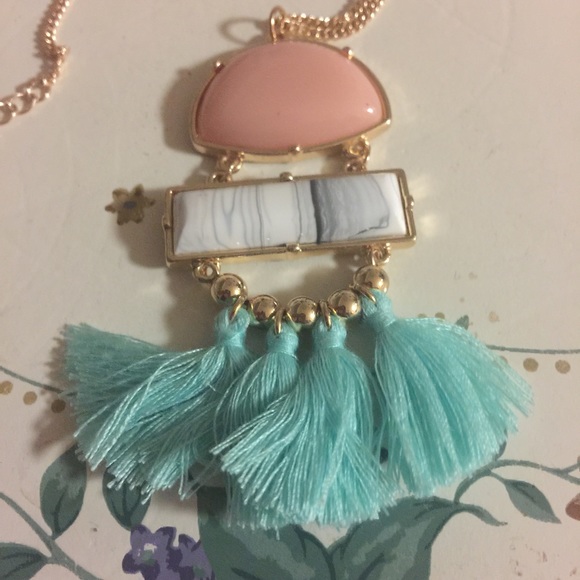 Tassel Chain - Picture 3 of 3