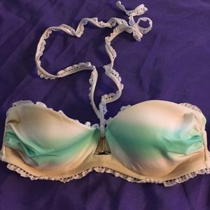 NWOT...Victoria's Secret Bikini Top