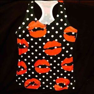 “Kisses” Tank Top 💋💋💋