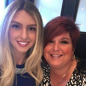 Meet your Posher, Dawn