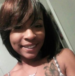 Meet your Posher, Breanna