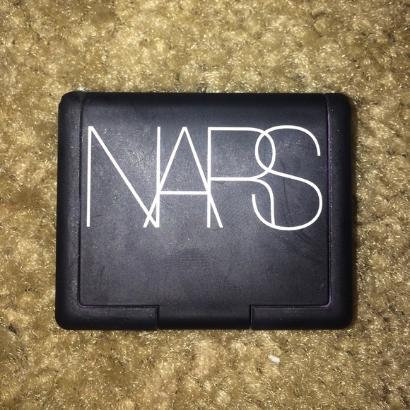 NARS EYESHADOW