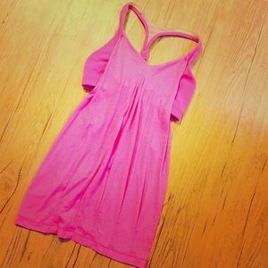 Lululemon size 6 tank