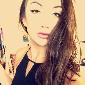 Meet your Posher, Alyssa