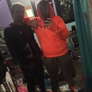 Meet your Posher, Ethan