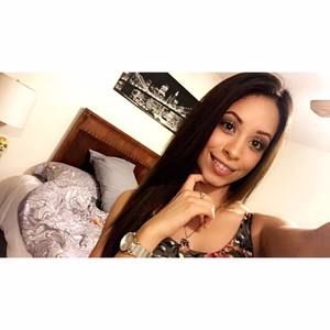 Meet your Posher, Stacie