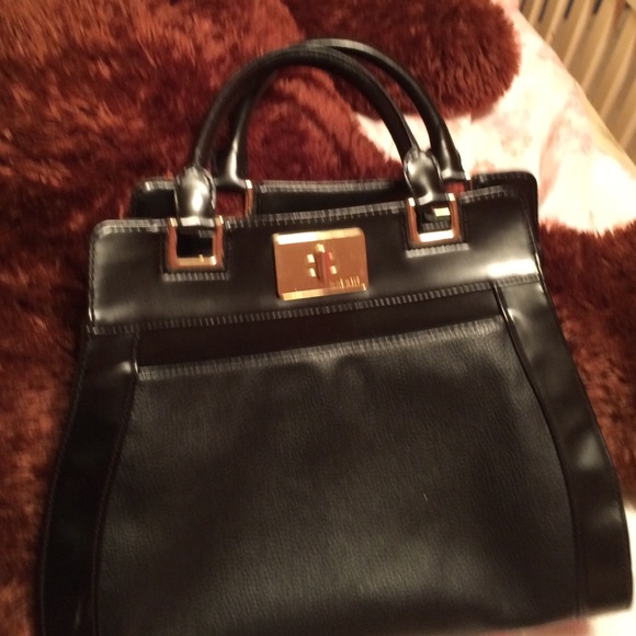 Reposted Nine West purse never worn detached strap - Picture 2 of 3