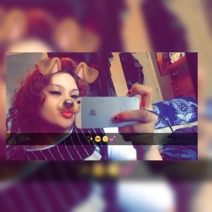 Meet your Posher, Jazmin