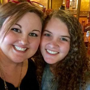 Meet your Posher, Leah