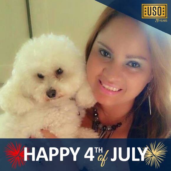 Meet your Posher, Claudia - Picture 1 of 1