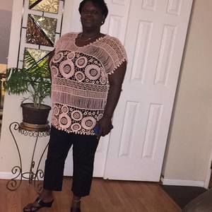 Meet your Posher, Pamela