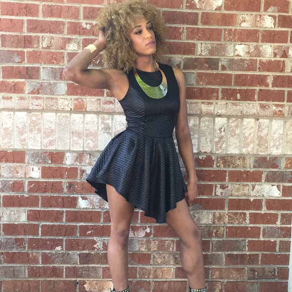Black Quilted Sleeveless Dress