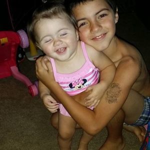 Meet your Posher, Leticia