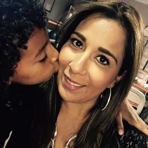 Meet your Posher, Paola