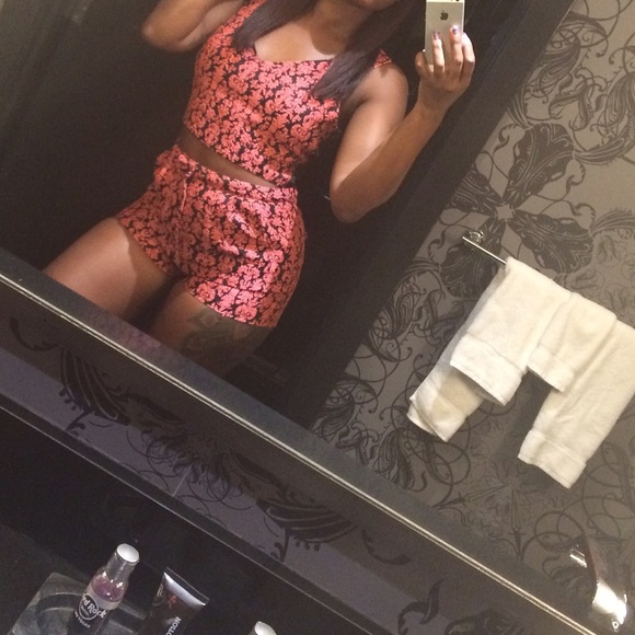 2 piece short set